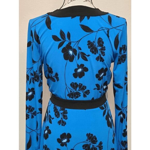 💙 WHITE HOUSE BLACK MARKET Long Sleeve Reversible Blue Matte Jersey Dress M - Picture 6 of 13